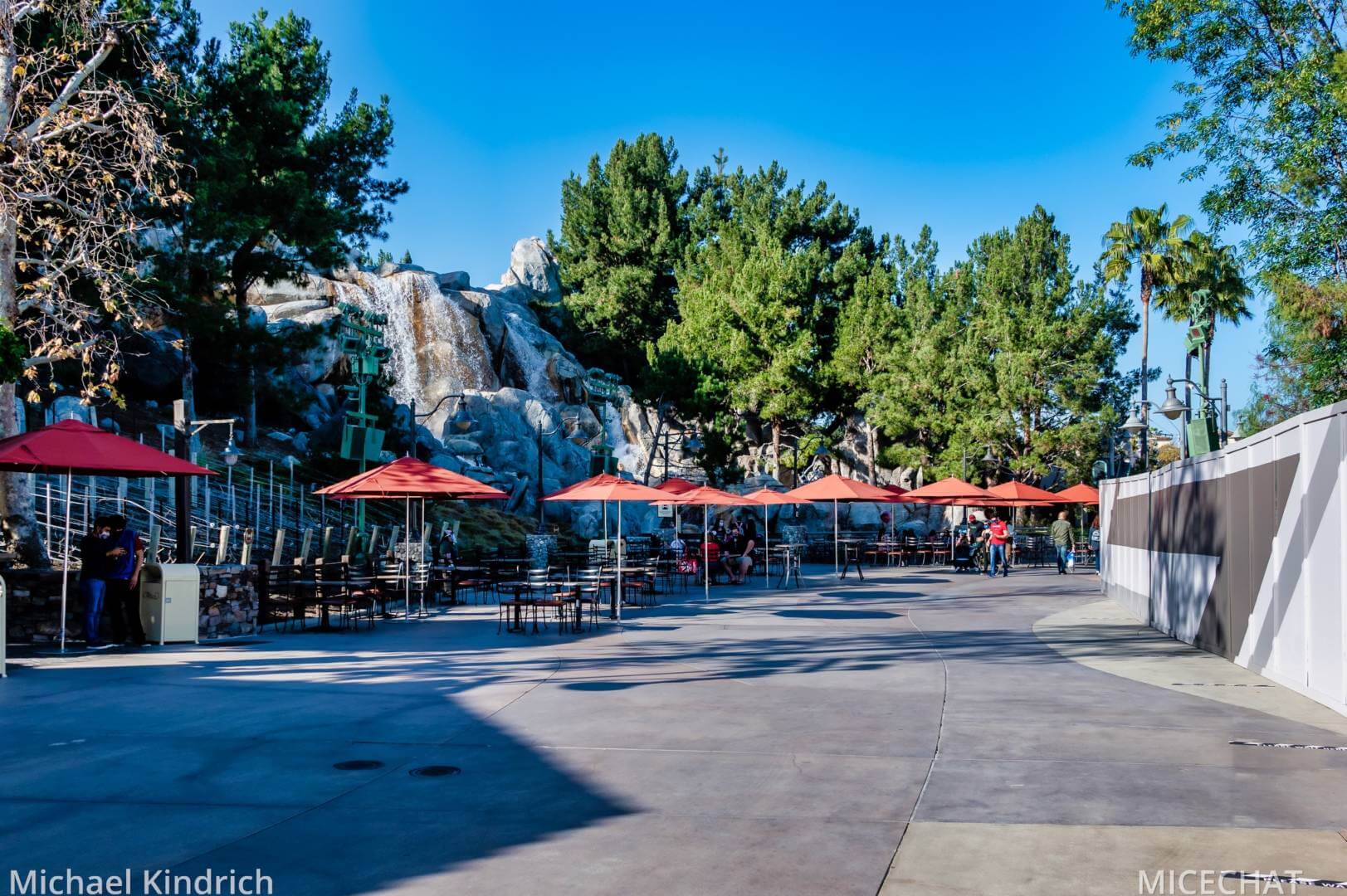 , Disneyland Update – Hearts Sing and Wishful Things