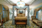 Disneyland-Dream-Suite-1008-Adventureland-Bedroom