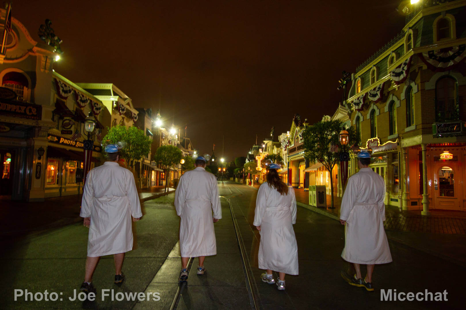 , Disneyland&#8217;s Secret Spaces: An Overnight Stay in the Dream Suite!