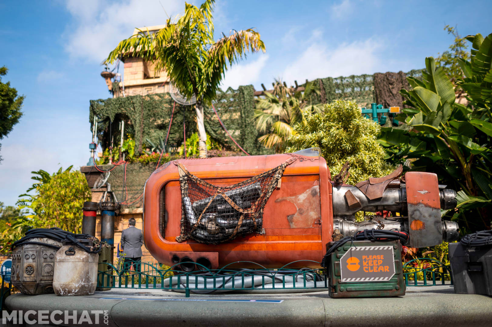 , FIRST LOOK Inside the NEW Star Wars Trading Post in Downtown Disney Anaheim!