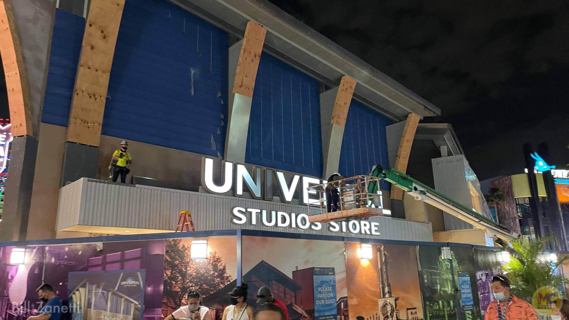 , Universal Orlando Update: Legacies, Tributes, and a Glittery Gator