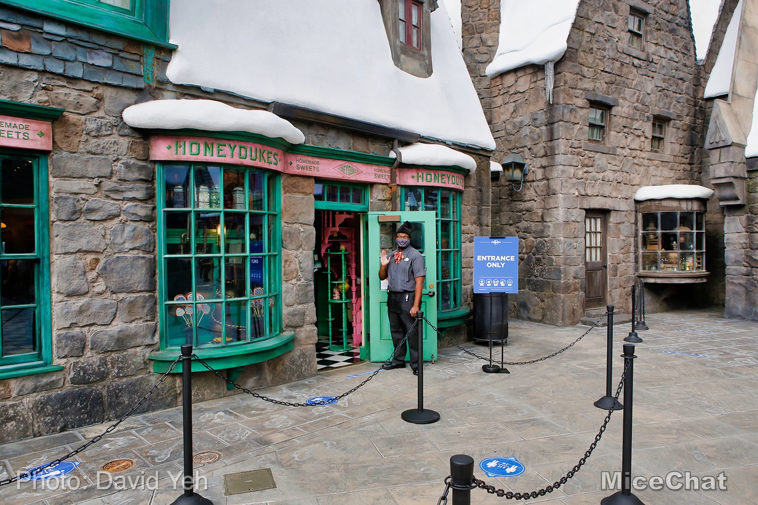 Taste of Universal Studios Hollywood 7 Honeydukes Open-micechat