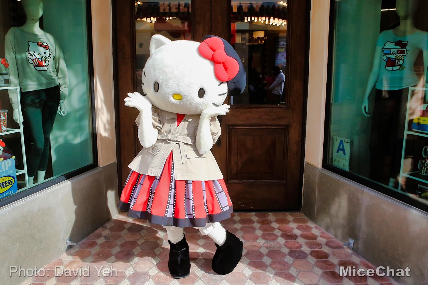 Photo_7Universal-Orlando-Studios-Hello-Kitty-Sanrio-Store - MiceChat