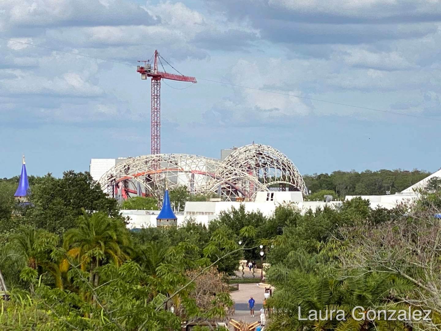 , Walt Disney World Update: Spring Break Problems, Castle Charm, New Tech