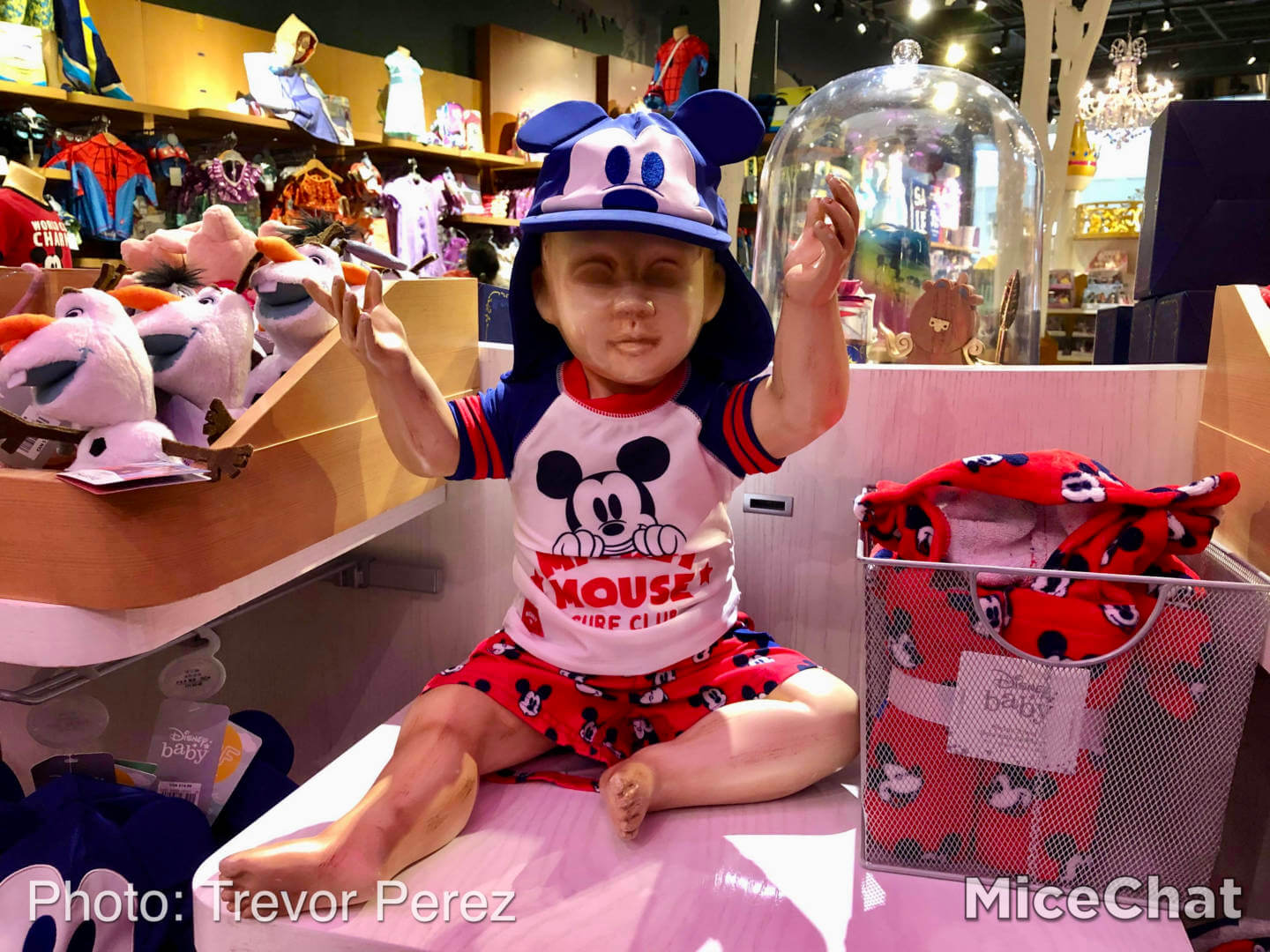 Disney Store closing, Magic Runs Out As Disney Stores Rapidly Close Across America