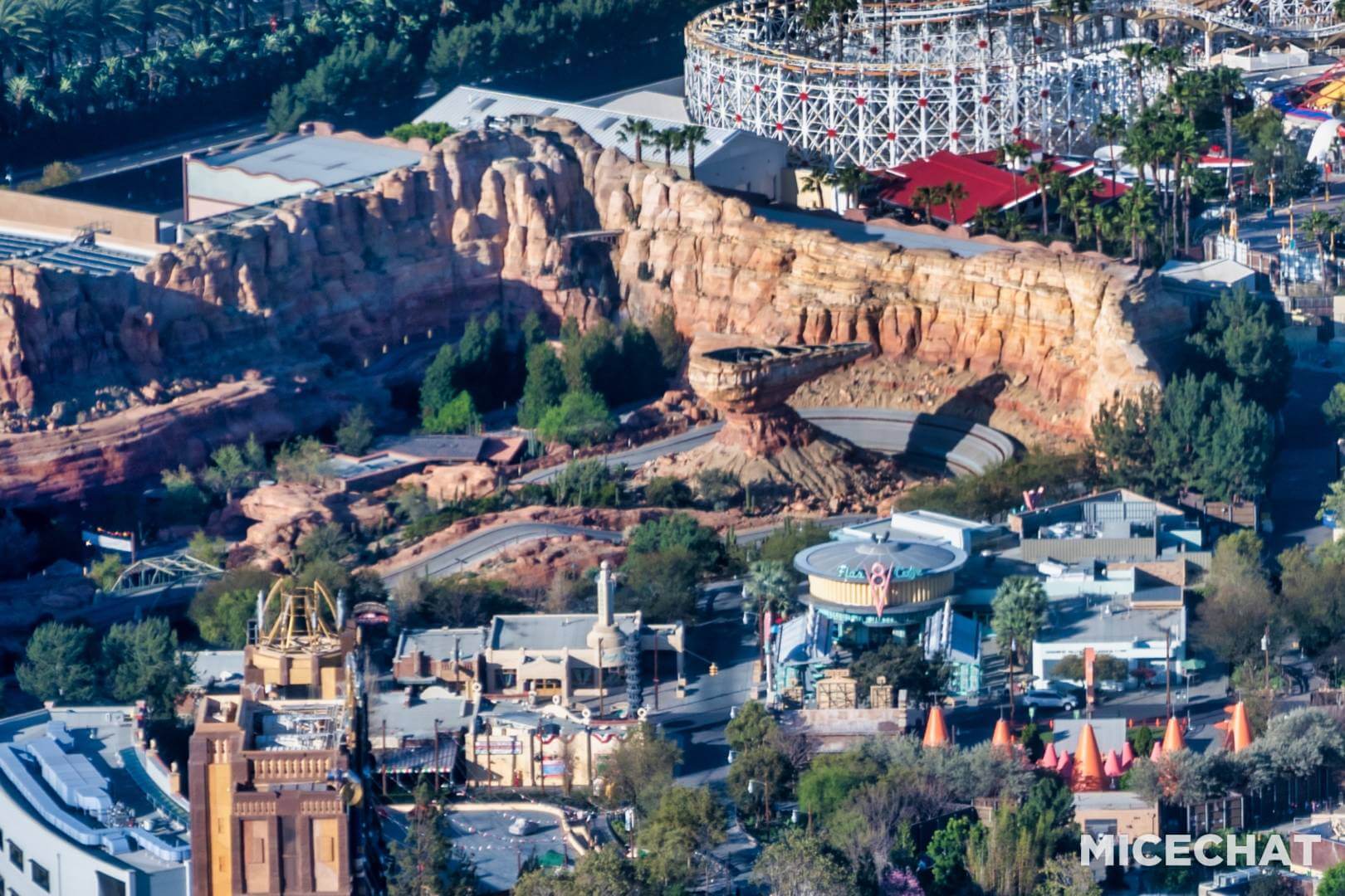 , Disneyland Update – Soarin’ Over a Soon to Open Disneyland