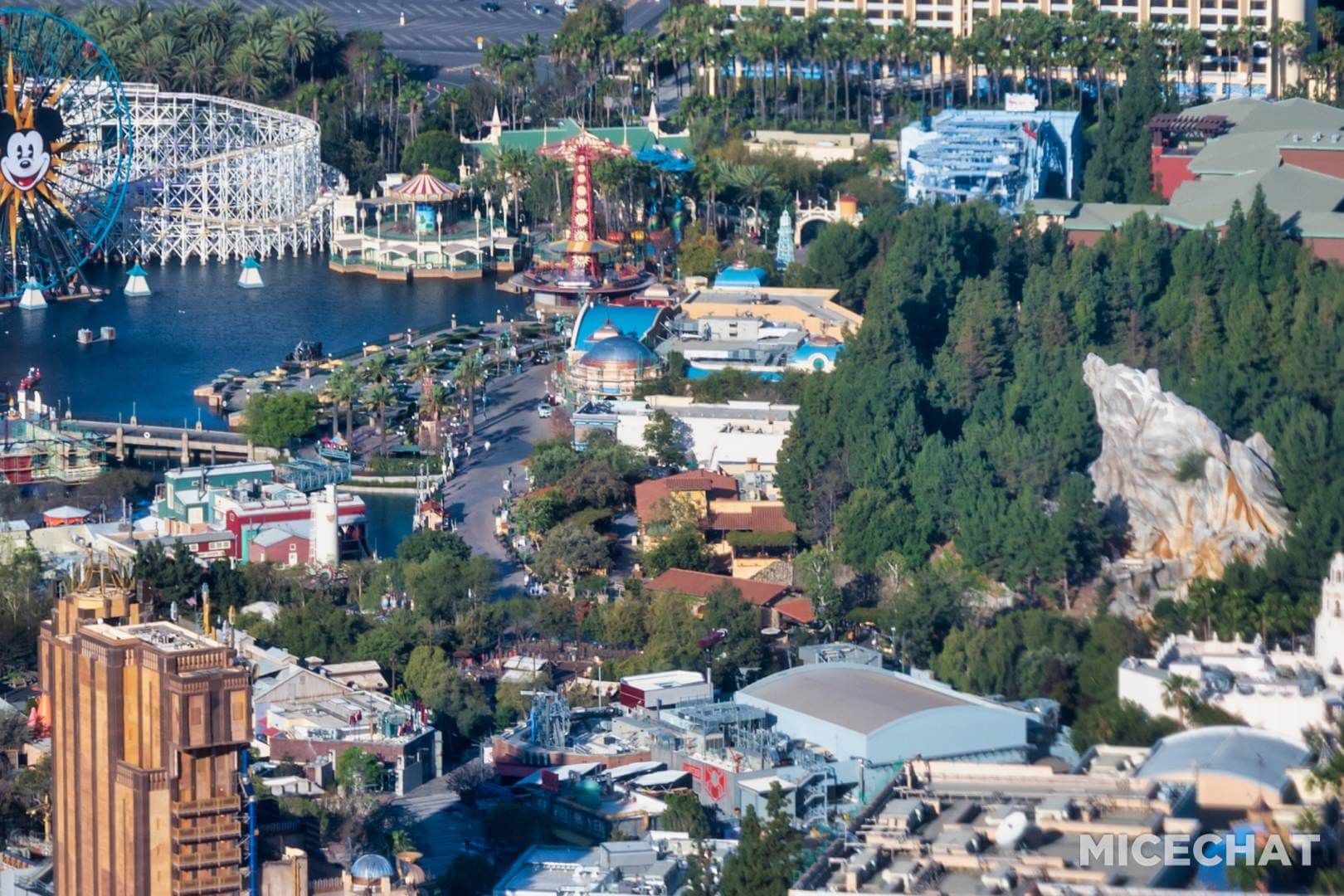 , Disneyland Update – Soarin’ Over a Soon to Open Disneyland