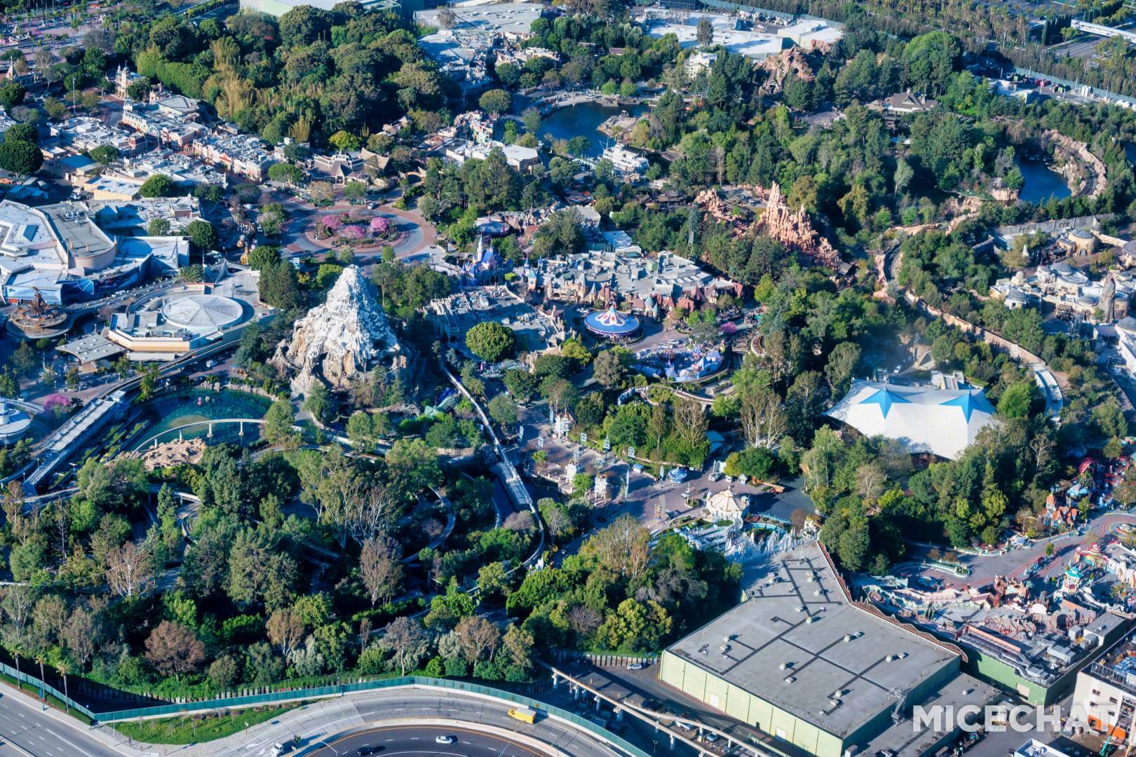 , Disneyland Update &#8211; Soarin&#8217; Over a Soon to Open Disneyland