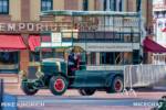 Disneyland Main Street Omni Bus)