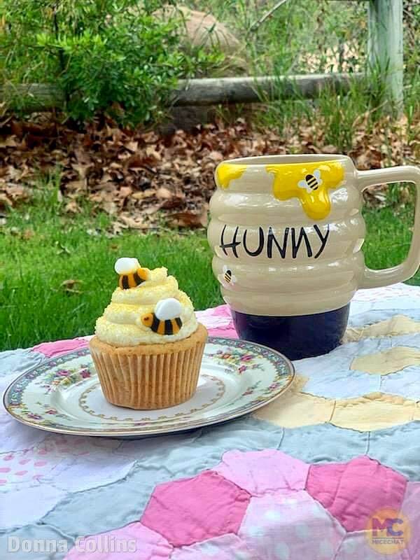 , Celebrate Earth Day Disneyland-Style with Copycat Hungry Bear Honey-Lemon Cupcakes