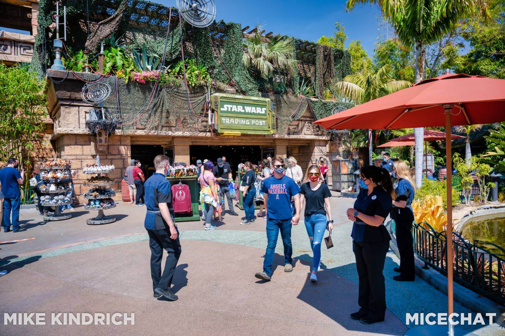 , Disneyland Update – Soarin’ Over a Soon to Open Disneyland