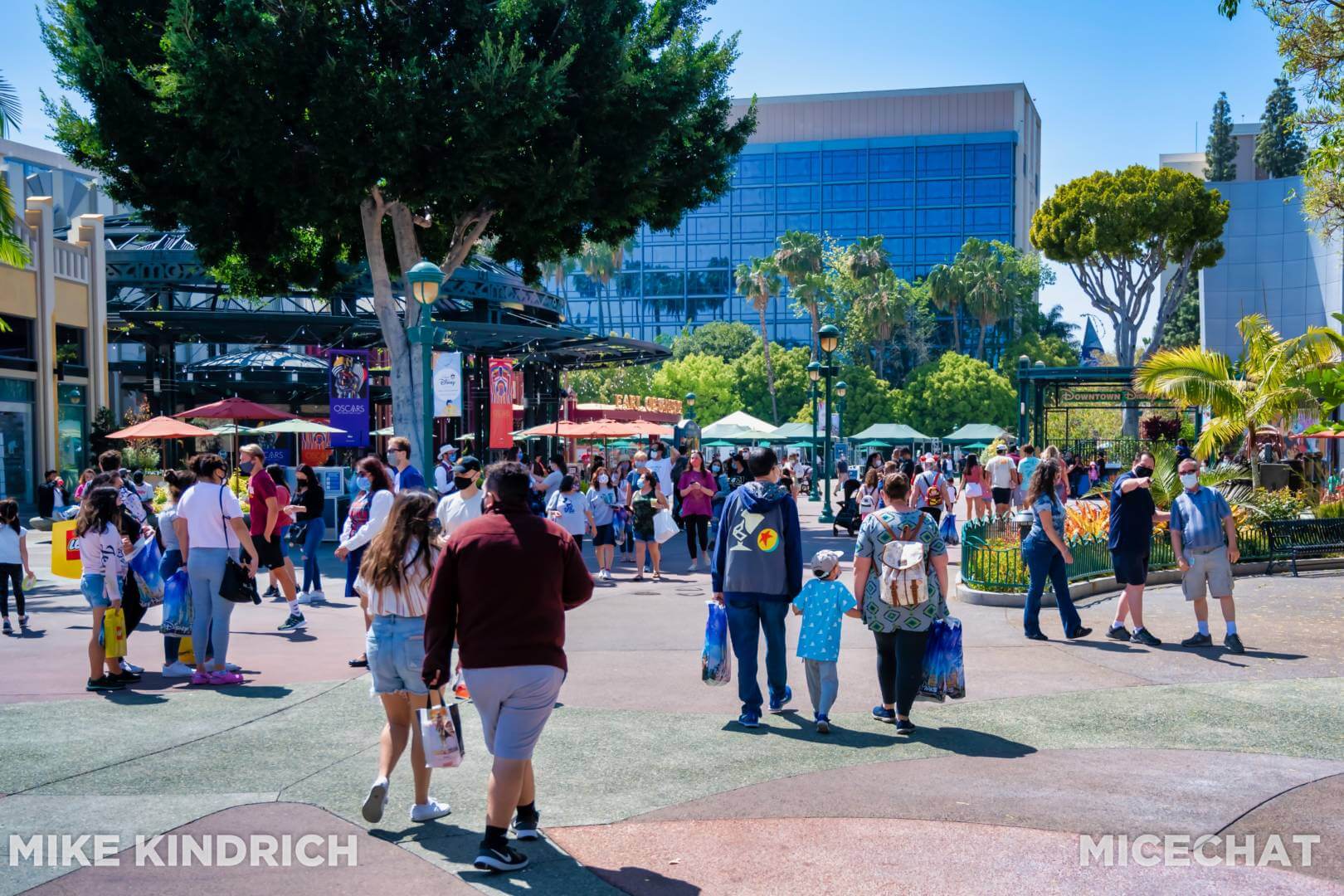 , Disneyland Update – Soarin’ Over a Soon to Open Disneyland