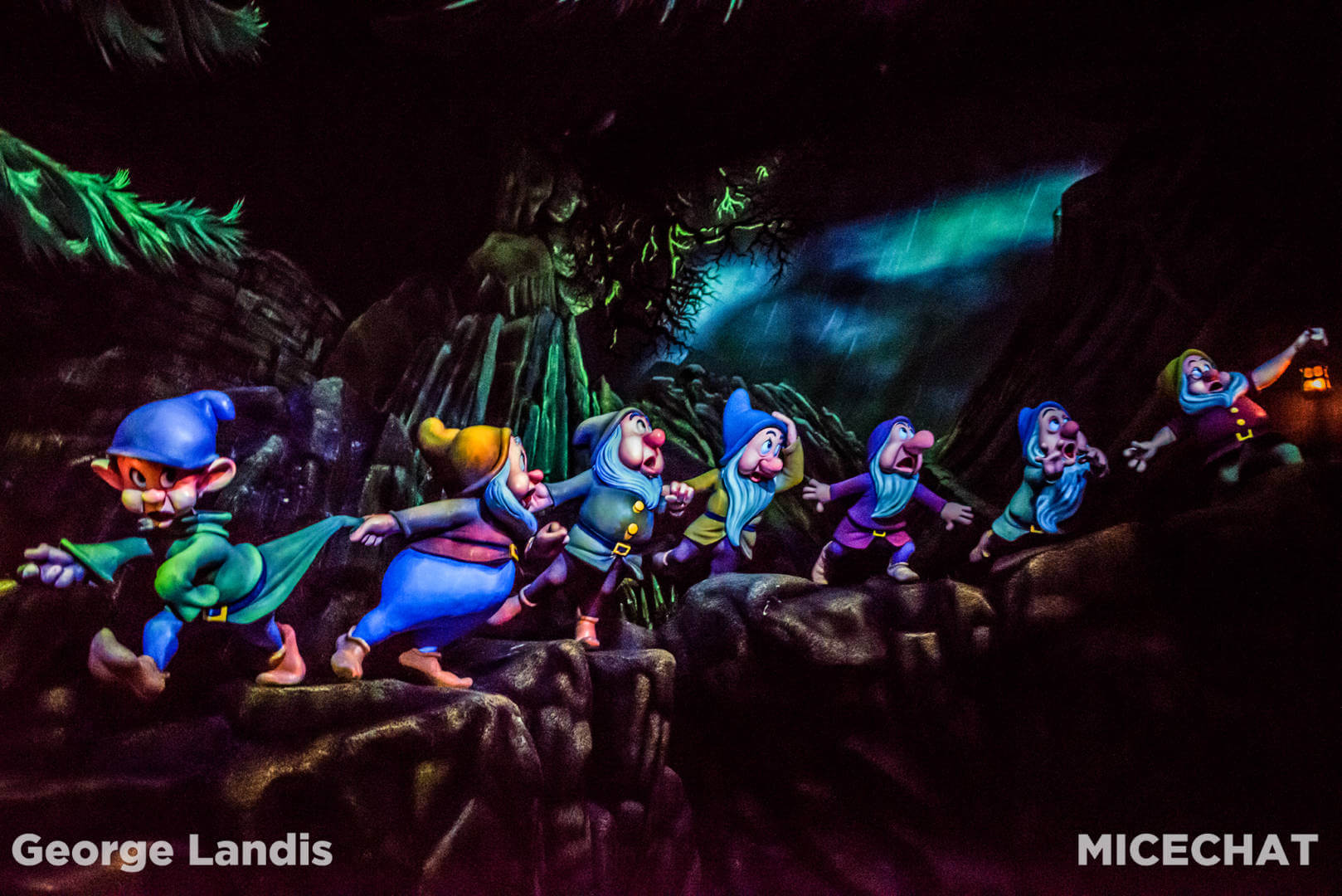 , FIRST LOOK: A Ride on Disneyland&#8217;s Reimagined Snow White Attraction