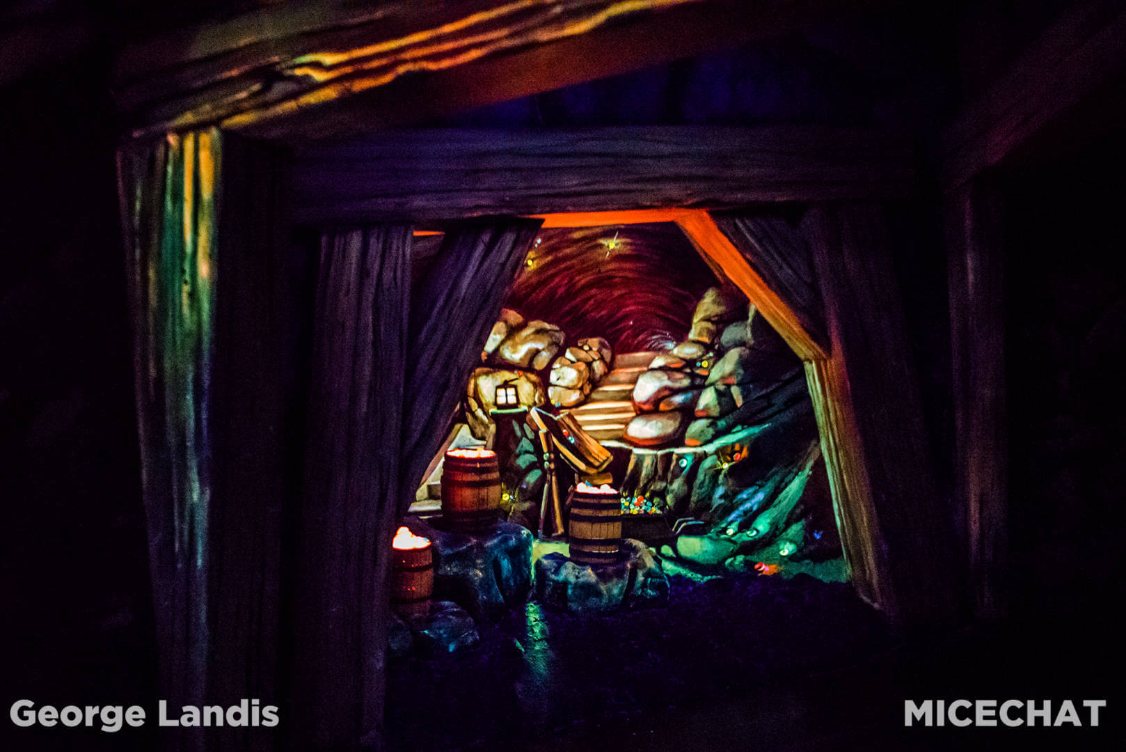 , FIRST LOOK: A Ride on Disneyland&#8217;s Reimagined Snow White Attraction