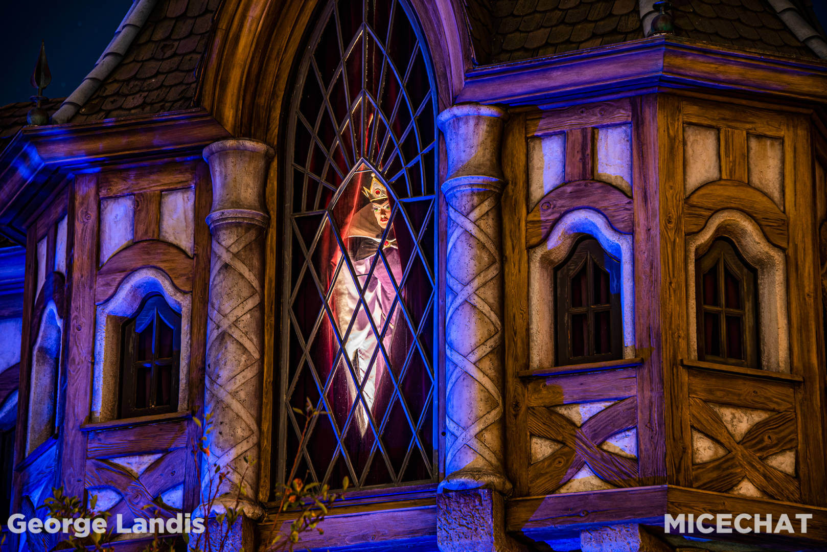 , FIRST LOOK: A Ride on Disneyland&#8217;s Reimagined Snow White Attraction