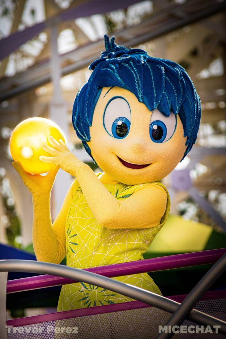 , Disneyland Update – You Snooze You Lose!
