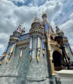 WDW-Magic-Kingdom-Castle-50th-preparation-5