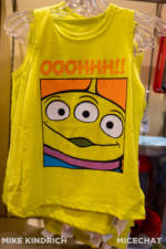 disneyland-downtown-disney-world-of-disney-toy-story-alien-little-green-men-kids-sleeveless-shirt