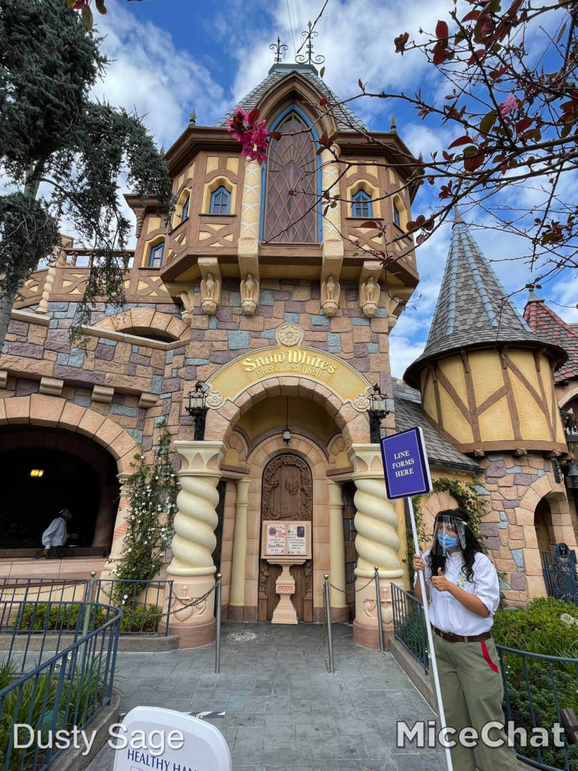 , FIRST LOOK: A Ride on Disneyland&#8217;s Reimagined Snow White Attraction