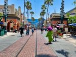 Disney California Adventure crowds mid day Hollywood Land-micechat