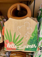 Disney-California-adventure-elias-and-co-tropical-mickey-raffia-handbag