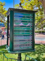 Disneyland .wait times 1pm 2