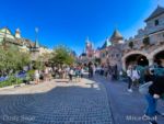 Disneyland Fantasyland Variable Crowds-micechat