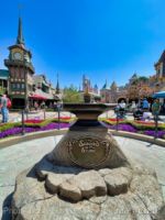 Disneyland Fantasyland excalibur sword in the stone-micechat