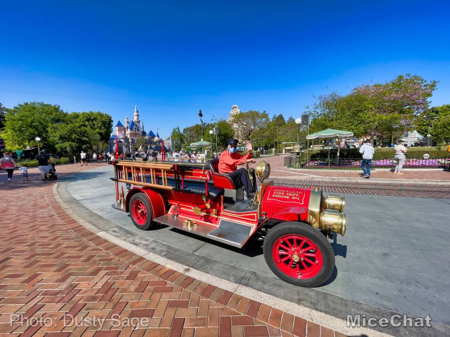 , Disneyland Update &#8211; Hurry Back!