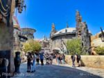 Disneyland star wars land crowds 3-micechat
