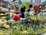 Downtown Disney Summer Display Mickey Apart-micechat