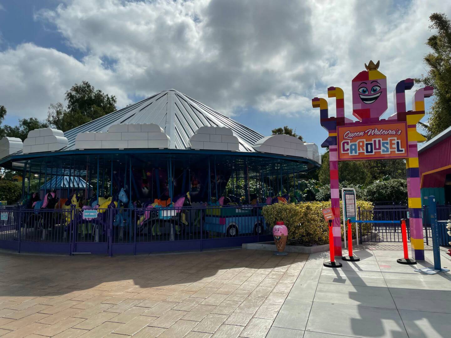 , NEW LAND: LEGO Movie World Opens at LEGOLAND California!