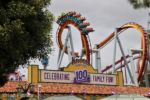 Knotts-100th-Entrance
