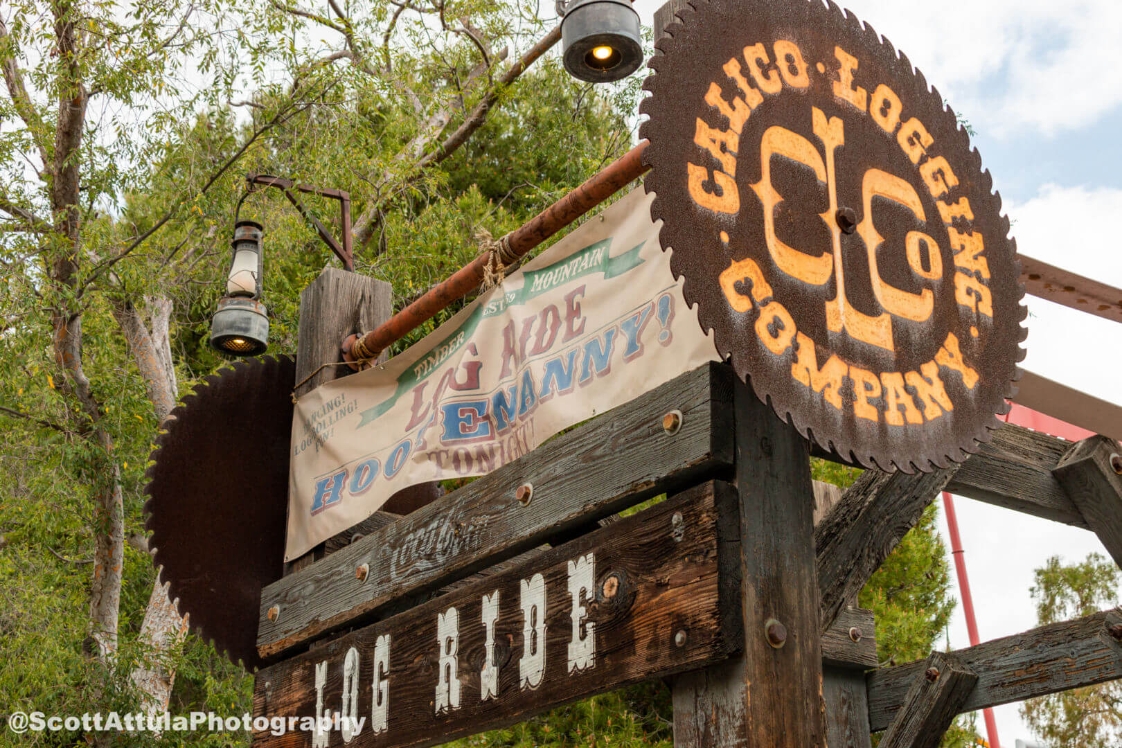 , Knott’s Berry Farm 100th Anniversary Harvests Music and Nostalgic Fun