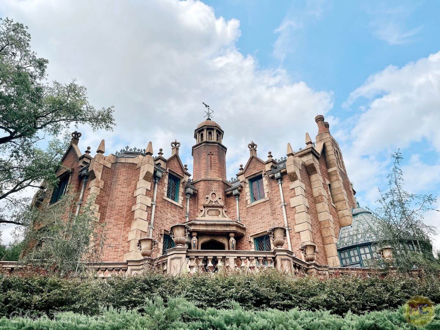 Walt Disney World Hatbox Ghost, Op-Ed: Hatbox Ghost Materializes at Walt Disney World’s Haunted Mansion