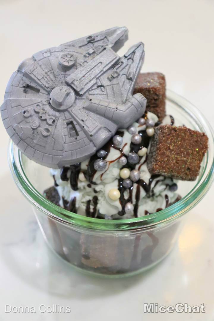 , The Force is Strong with these Copycat Disney Parks Star Wars Eats