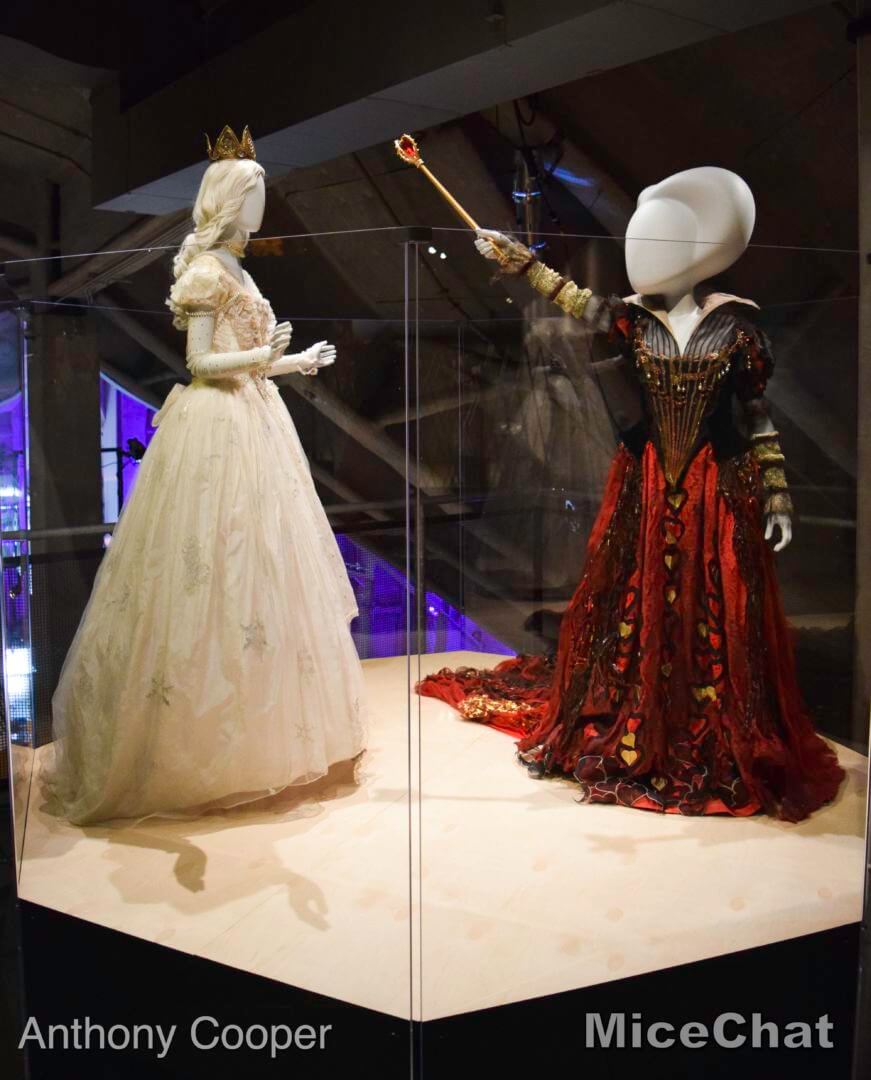 , Disney Magic Shines at MoPop Heroes &#038; Villains Costume Exhibit