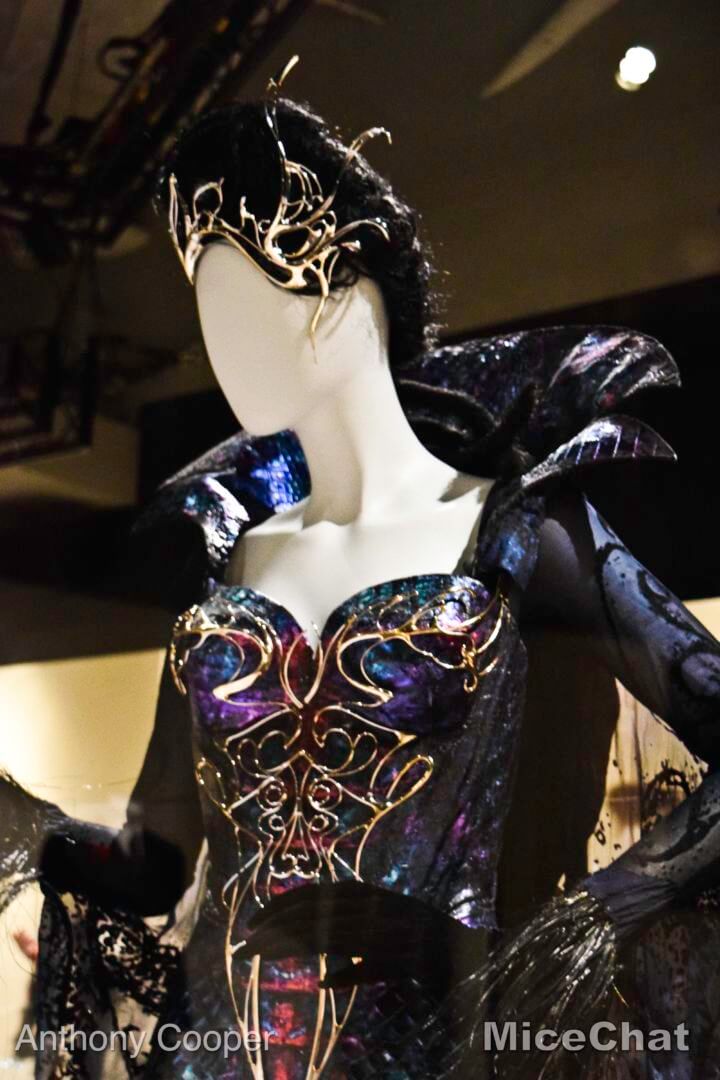 , Disney Magic Shines at MoPop Heroes &#038; Villains Costume Exhibit