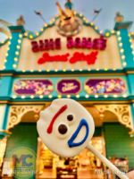 Disney California Adventure Pixar Pier Bing Bong Sweet Stuff Forky Cakepop-micechat