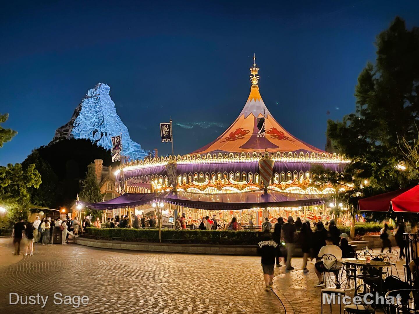 , Disneyland Update &#8211; Happy Holidays Ahead!