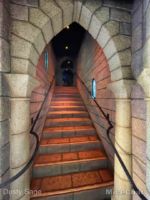 Disneyland Fantasyland Sleeping Beauty Castle Walkthrough stairs-micechat
