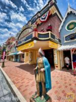 Disneyland Main Street Cinema Front-micechat