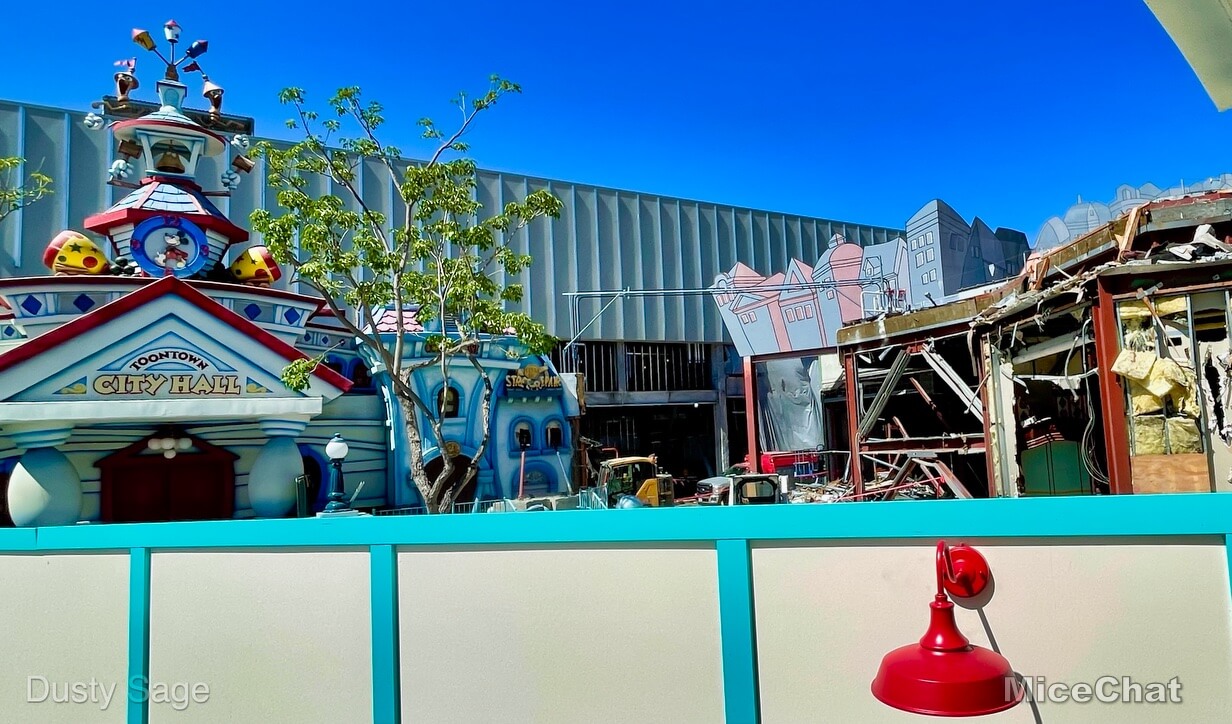 , Disneyland Update: Topsy Turvy More or Less