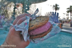 , Happiness is&#8230; A Knott&#8217;s Berry Farm Update!