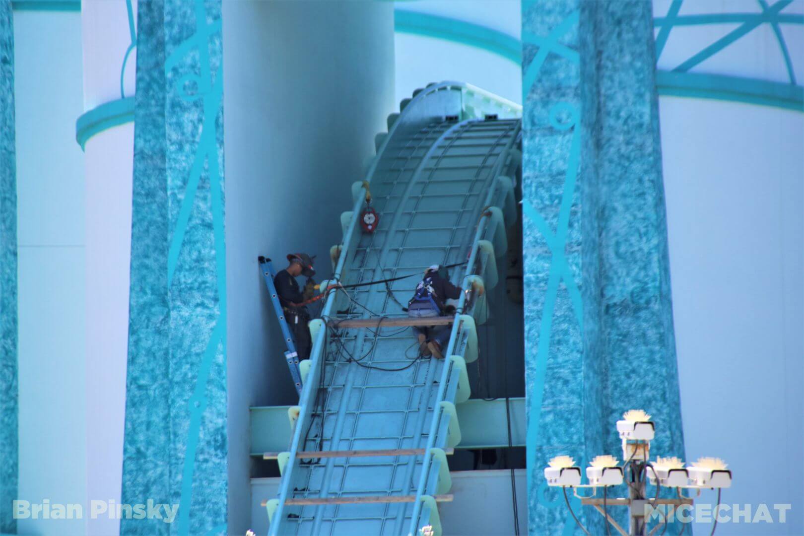 , SeaWorld San Diego Update: Electric Ocean Illuminates the Night