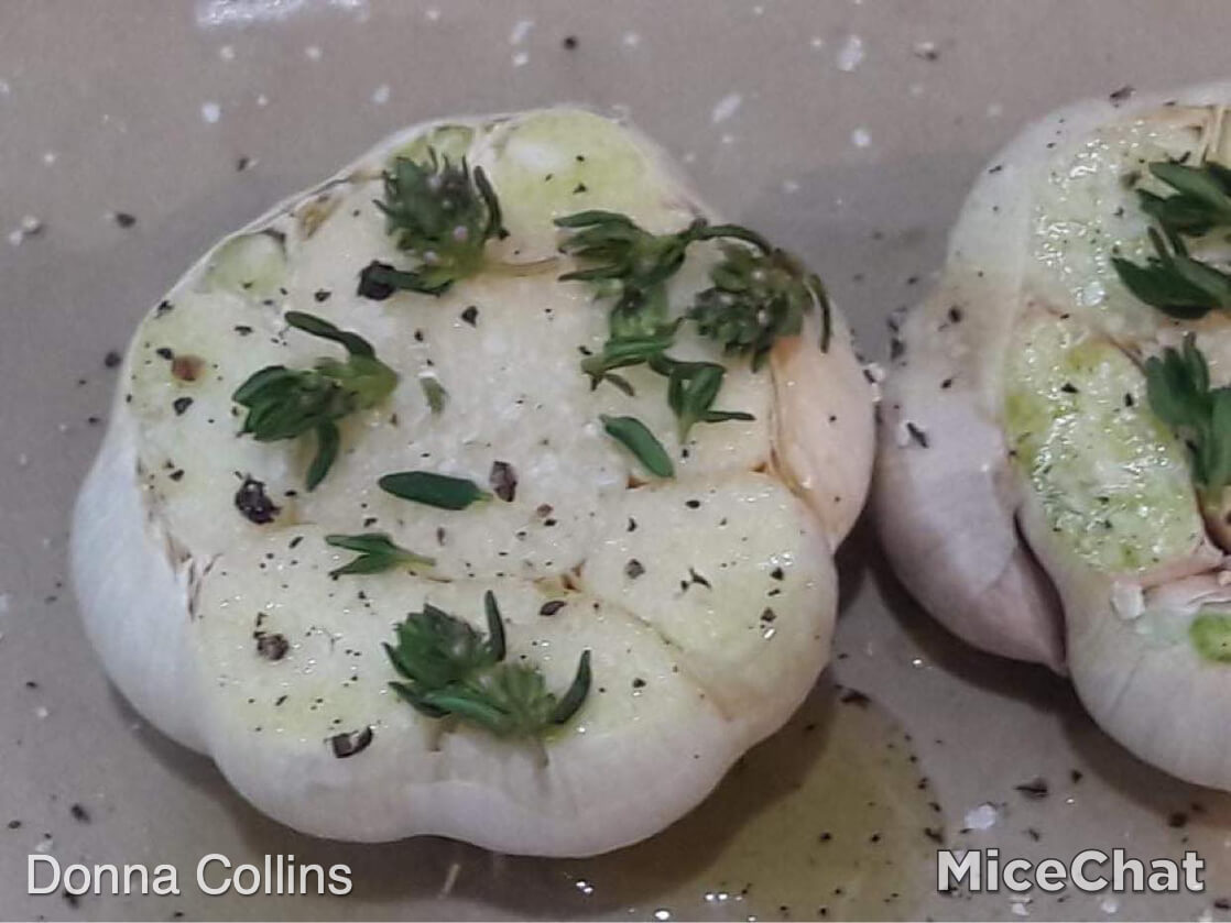 , The Disney Dish: Copycat Brazilian Cheese Bread from Skipper Canteen!