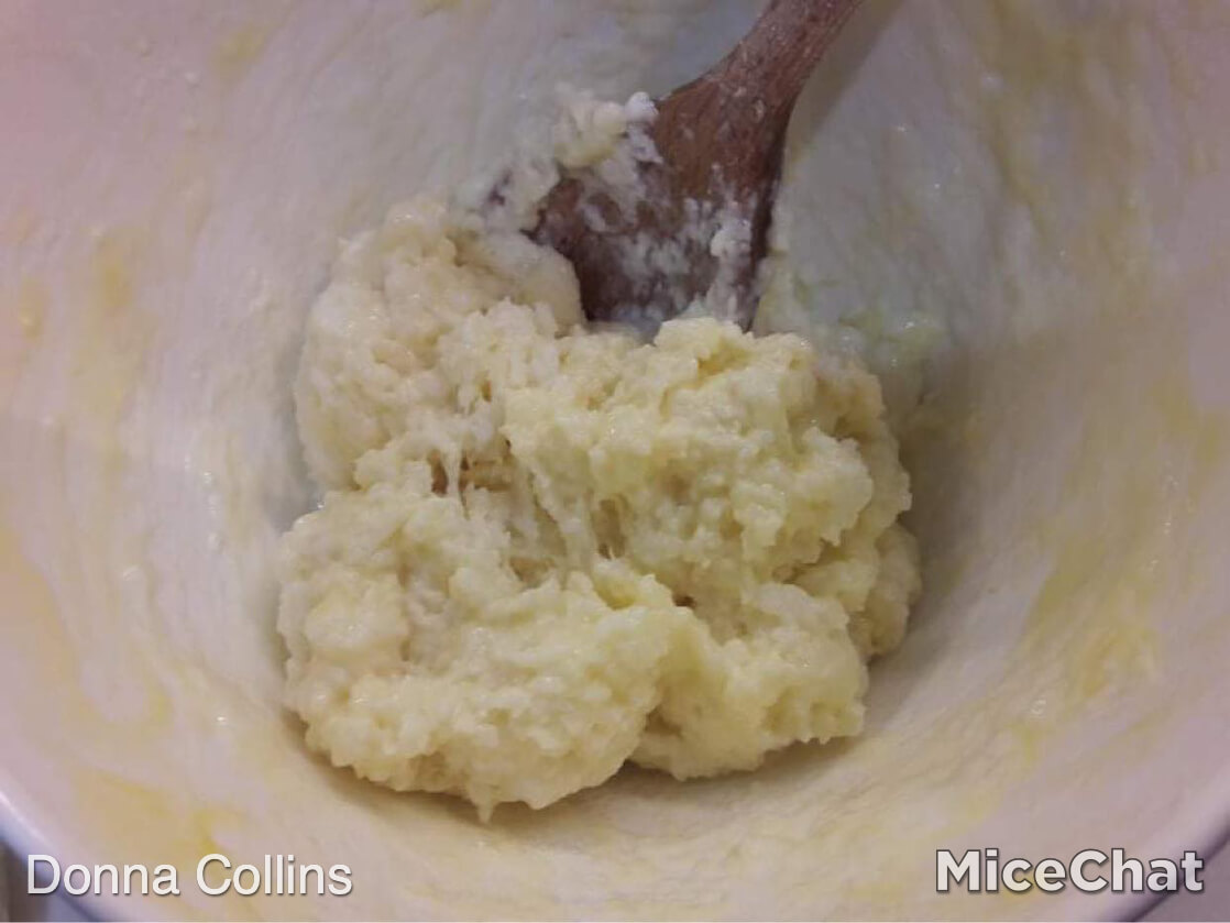 , The Disney Dish: Copycat Brazilian Cheese Bread from Skipper Canteen!