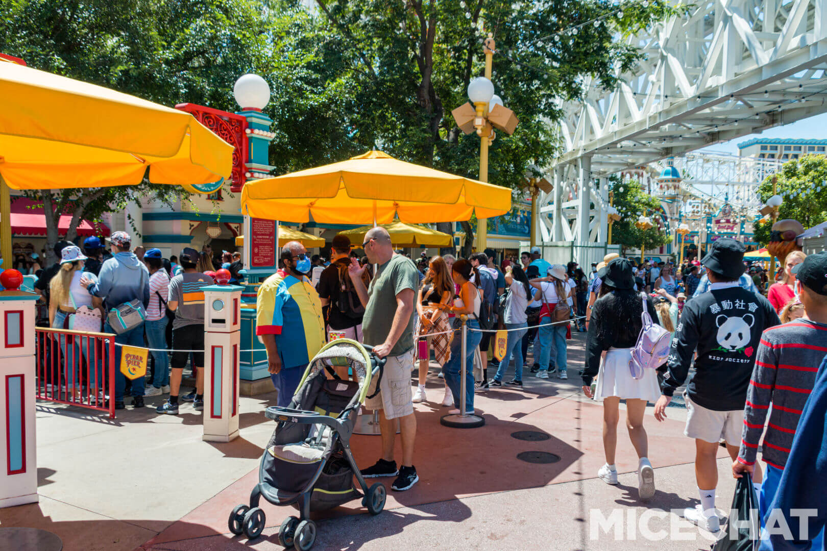 , Disneyland Update – Uncertainty Returns to Packed Parks