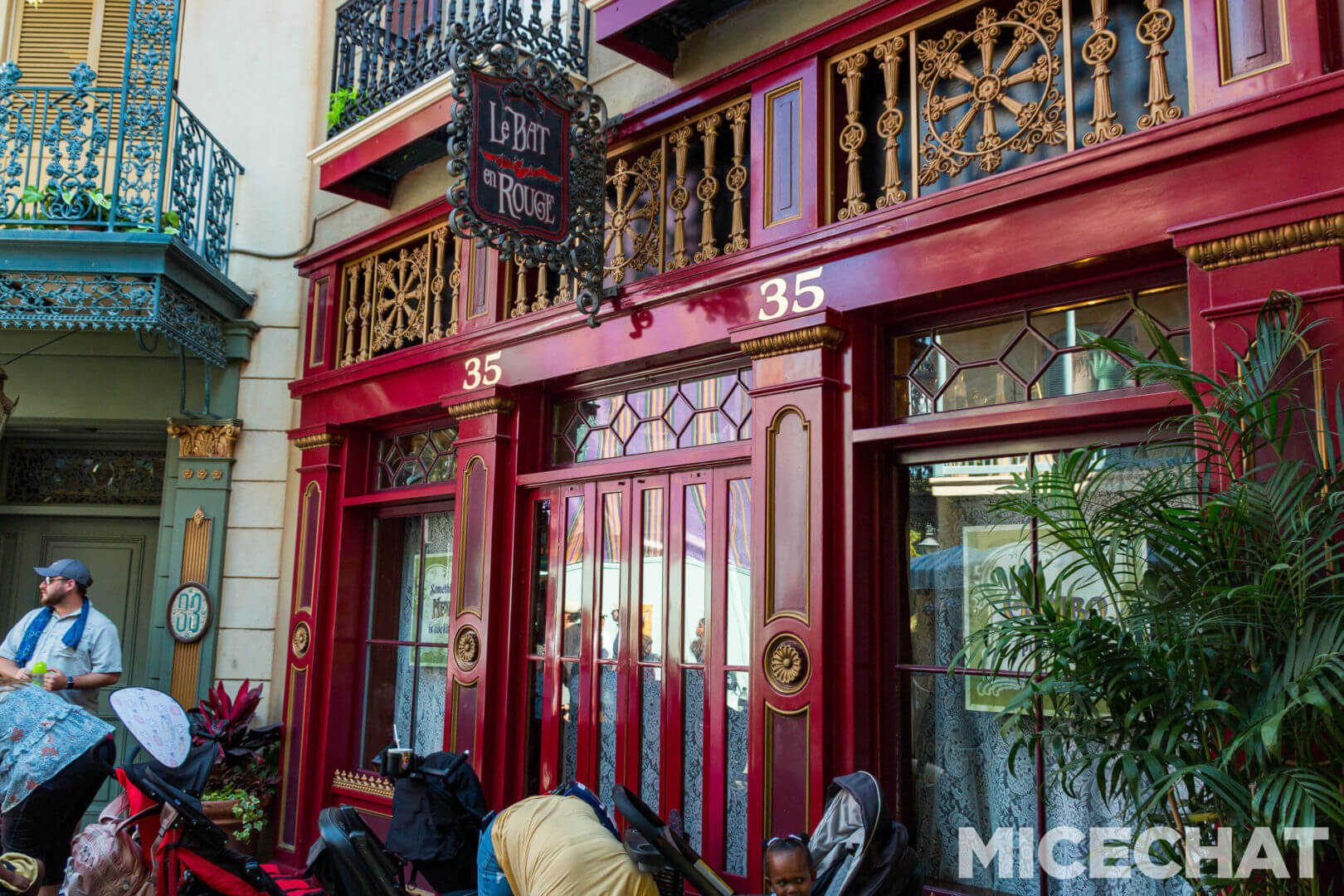 , Disneyland Update – Uncertainty Returns to Packed Parks
