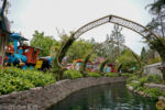 MiceChat – Disneyland – Fantasyland – Storybook Land Canal Boats 10